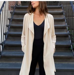 Babaton flowy coat - Black